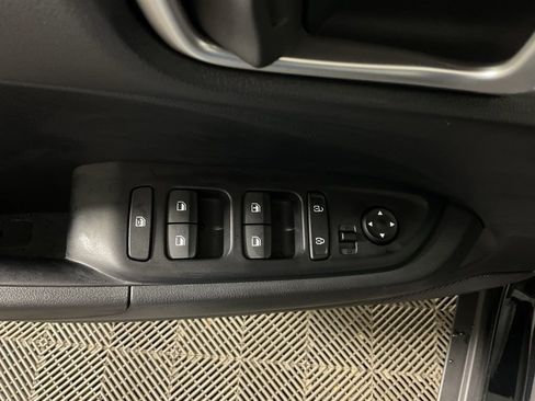 New 2026 Hyundai Venue SE image 19