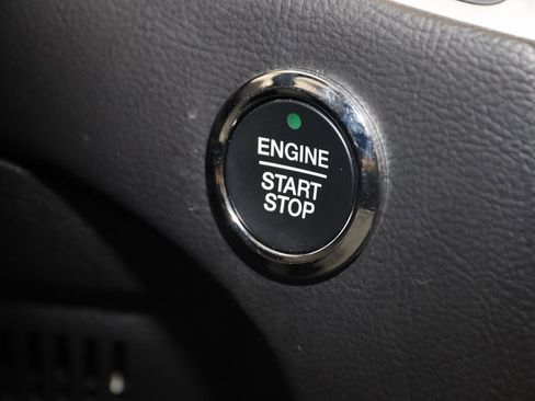 Used 2024 Ford Edge SEL w/ Convenience Package image 27