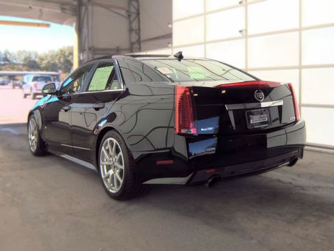 Used 2009 Cadillac CTS V RWD image 4