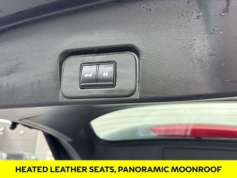 Used 2023 Nissan Rogue SL image 16