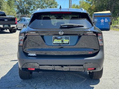 New 2025 Nissan Kicks SR