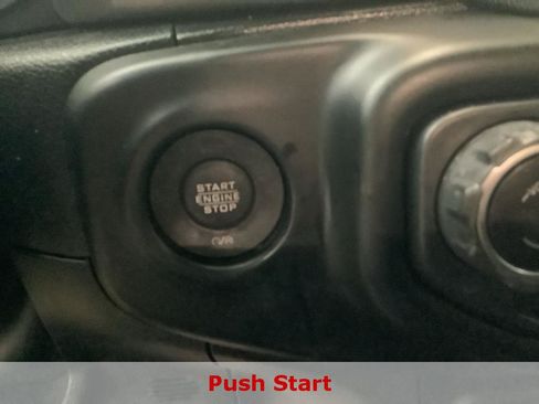 Used 2023 Jeep Wrangler Unlimited Sahara AWD/4WD image 17