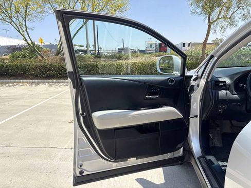 Used 2014 Lexus RX 350 FWD w/ Navigation Package image 18