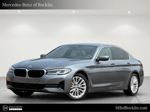 Used 2021 BMW 530e xDrive w/ Premium Package AWD/4WD image 1
