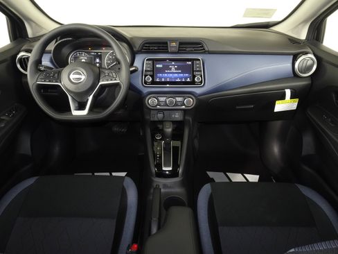 New 2025 Nissan Versa SV w/ Trunk Package image 10