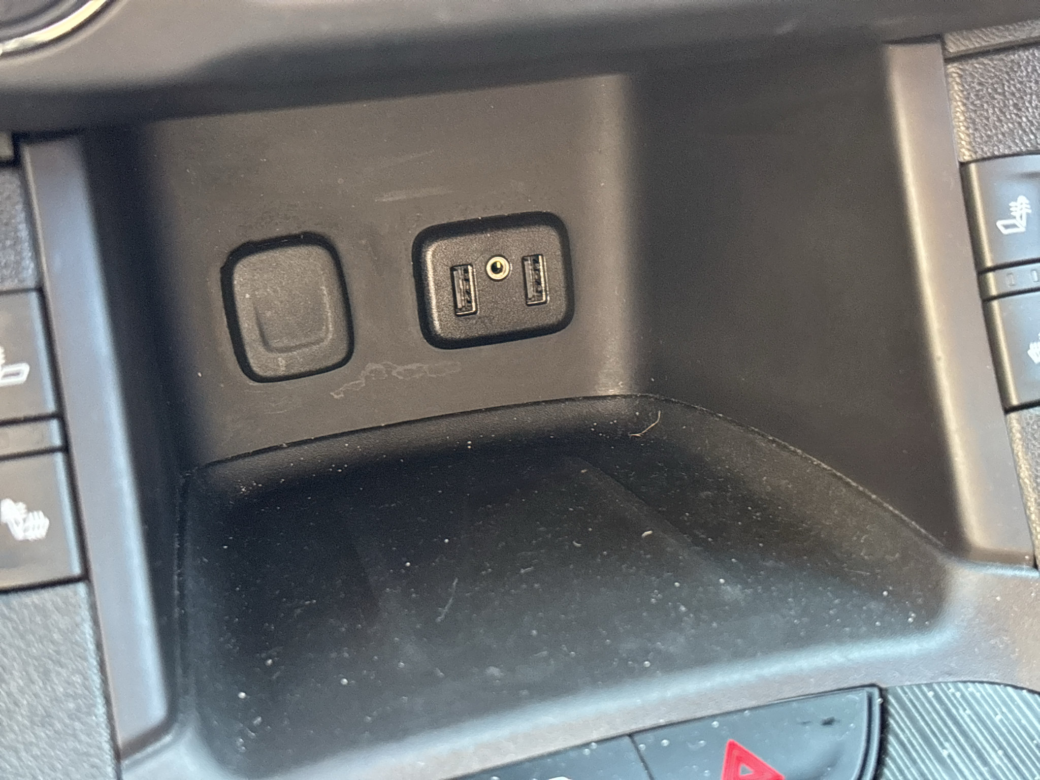 Used 2018 GMC Acadia SLT FWD image 26