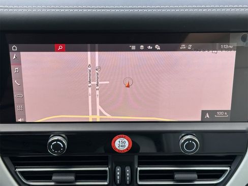 New 2026 Porsche Macan S image 23