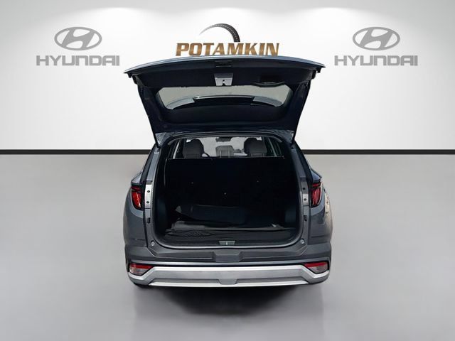 Used 2025 Hyundai Tucson SE FWD image 24