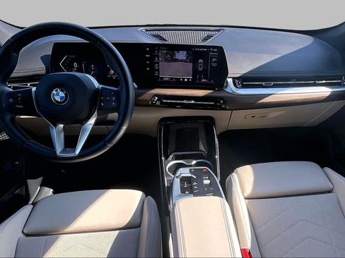 Used 2025 BMW X1 xDrive28i w/ Convenience Package AWD/4WD image 15