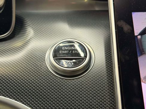 Used 2023 Mercedes-Benz C 300 4MATIC Sedan image 38