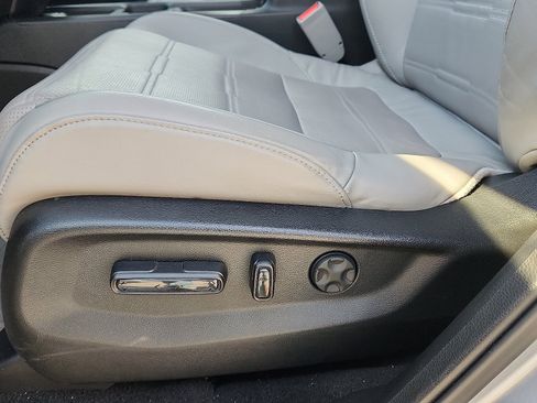 Used 2019 Honda CR-V EX-L image 23