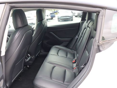 Used 2021 Tesla Model 3 Standard Range Plus RWD image 36