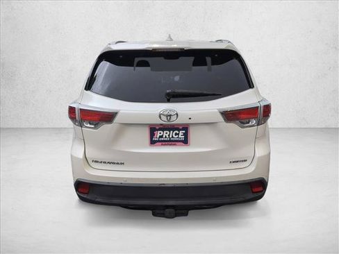 Used 2015 Toyota Highlander Limited FWD image 6