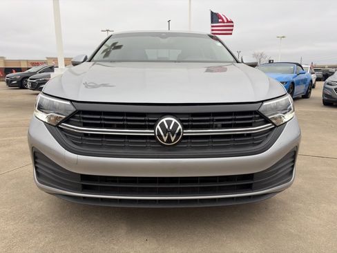 Used 2024 Volkswagen Jetta S image 3
