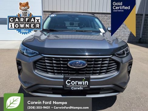 Used 2025 Ford Escape Platinum AWD/4WD image 10