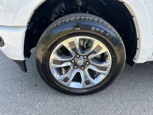 Used 2023 RAM 1500 Limited w/ Body Color Bumper Group AWD/4WD image 10