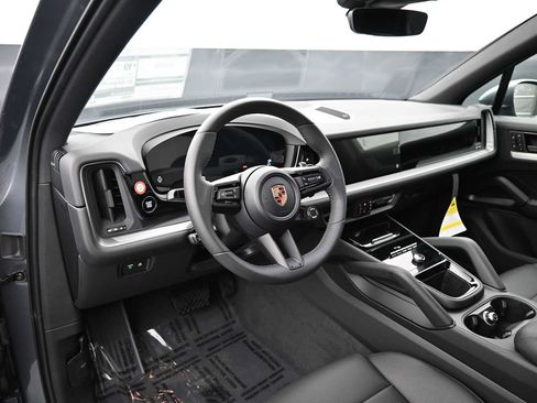 New 2026 Porsche Cayenne AWD/4WD image 4