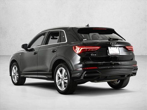 Used 2021 Audi Q3 2.0T Premium Plus image 8