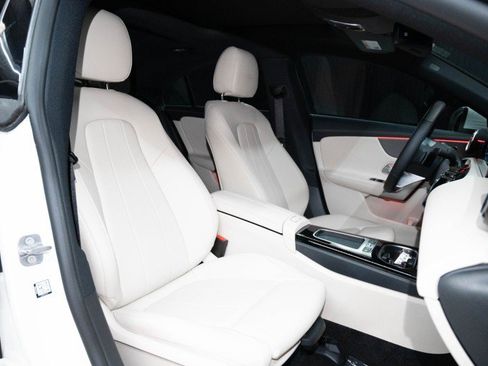 Certified 2026 Mercedes-Benz CLA 250 4MATIC image 13