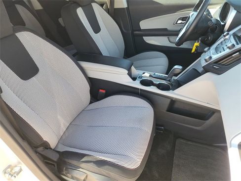 Used 2015 Chevrolet Equinox LT w/ Driver Convenience Package image 14