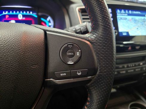 Used 2022 Honda Pilot TrailSport image 33