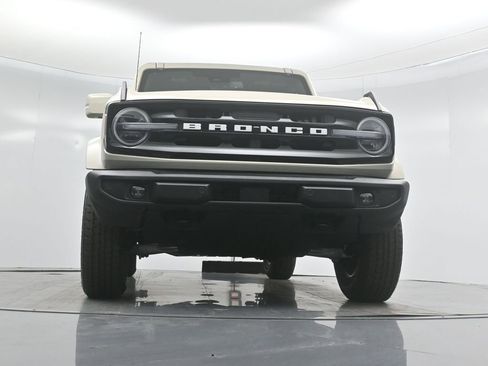 New 2025 Ford Bronco Outer Banks image 29
