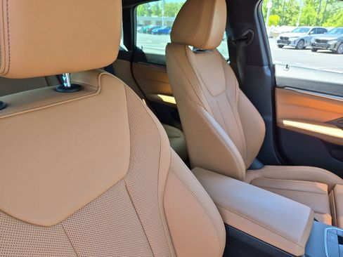 Certified 2024 BMW i4 eDrive35 w/ Premium Package RWD image 31