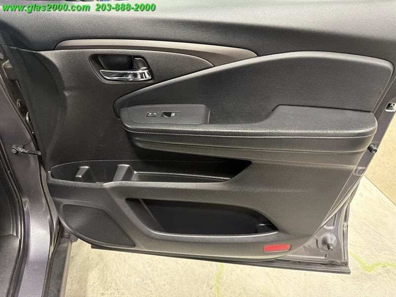 Used 2018 Honda Pilot EX-L image 29