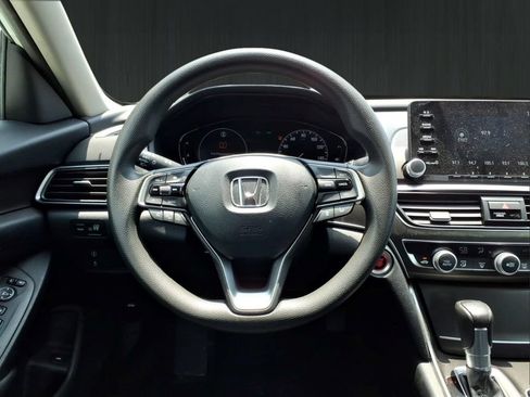 Used 2020 Honda Accord LX image 17