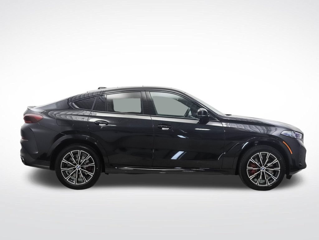 Used 2026 BMW X6 M60i AWD/4WD image 6