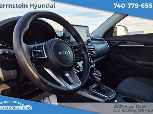 Used 2023 Kia Seltos LX image 18
