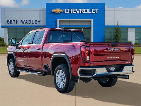 Used 2024 GMC Sierra 2500 SLE w/ SLE Value Package; image 5