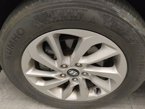 Used 2017 Hyundai Tucson SE image 31