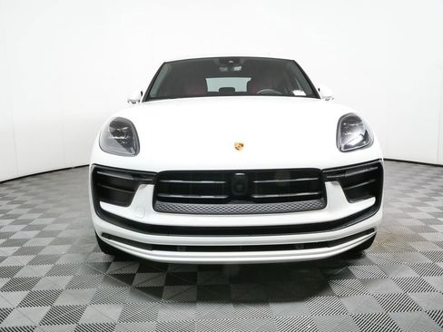 Used 2023 Porsche Macan AWD/4WD image 39