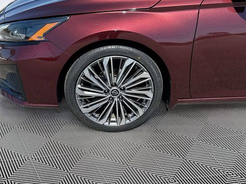 Used 2023 Nissan Altima 2.5 SL image 23