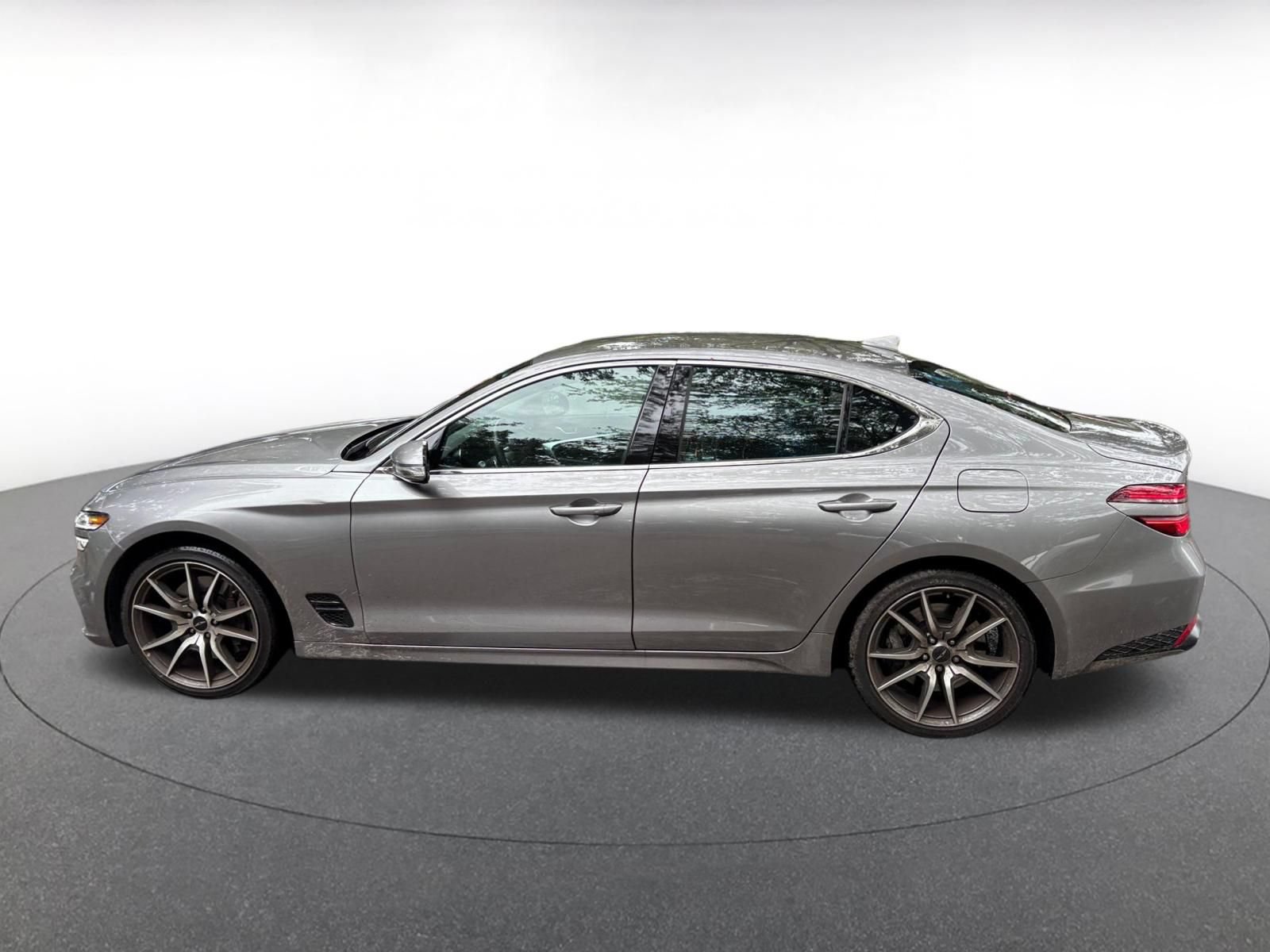 Used 2026 Genesis G70 2.5T RWD image 7