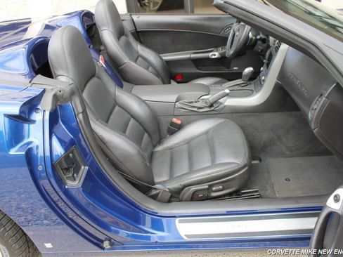 Used 2007 Chevrolet Corvette Convertible w/ Preferred Equipment Group image 31