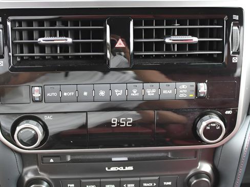 Used 2023 Lexus GX 460 Premium w/ Premium Plus Package AWD/4WD image 17