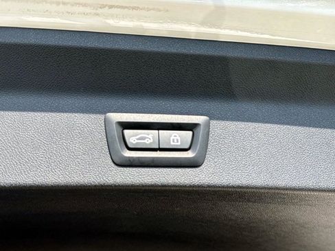 Used 2022 BMW X3 xDrive30i w/ Premium Package AWD/4WD image 11