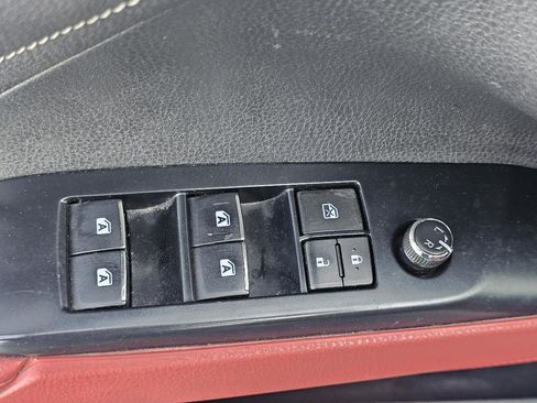 Used 2018 Toyota Camry XSE w/ Driver Assist Package FWD image 17
