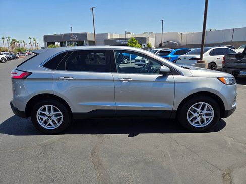 Certified 2024 Ford Edge SEL w/ Convenience Package AWD/4WD image 7