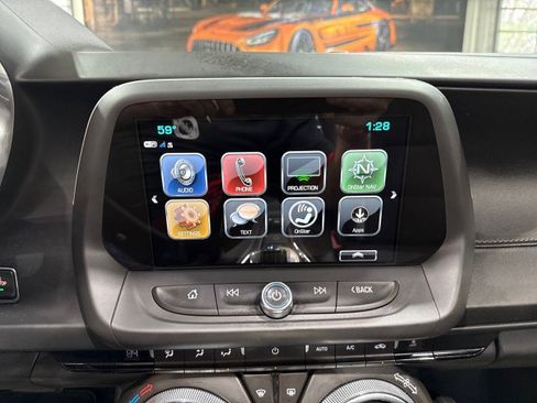 Used 2018 Chevrolet Camaro SS image 89