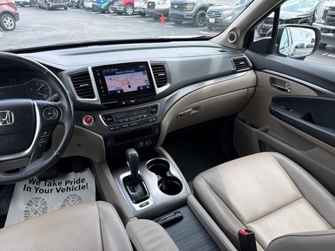 Used 2018 Honda Ridgeline RTL-T image 12