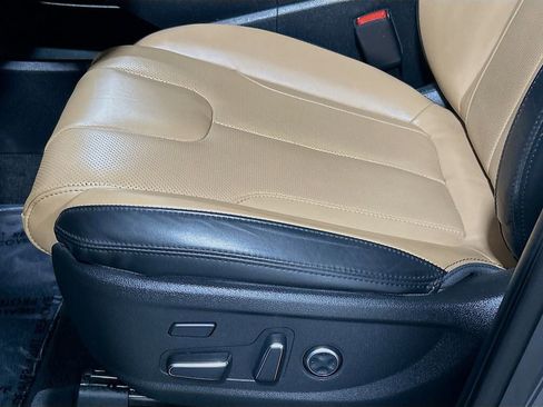 Used 2023 Hyundai Santa Fe Calligraphy w/ Cargo Package AWD/4WD image 18