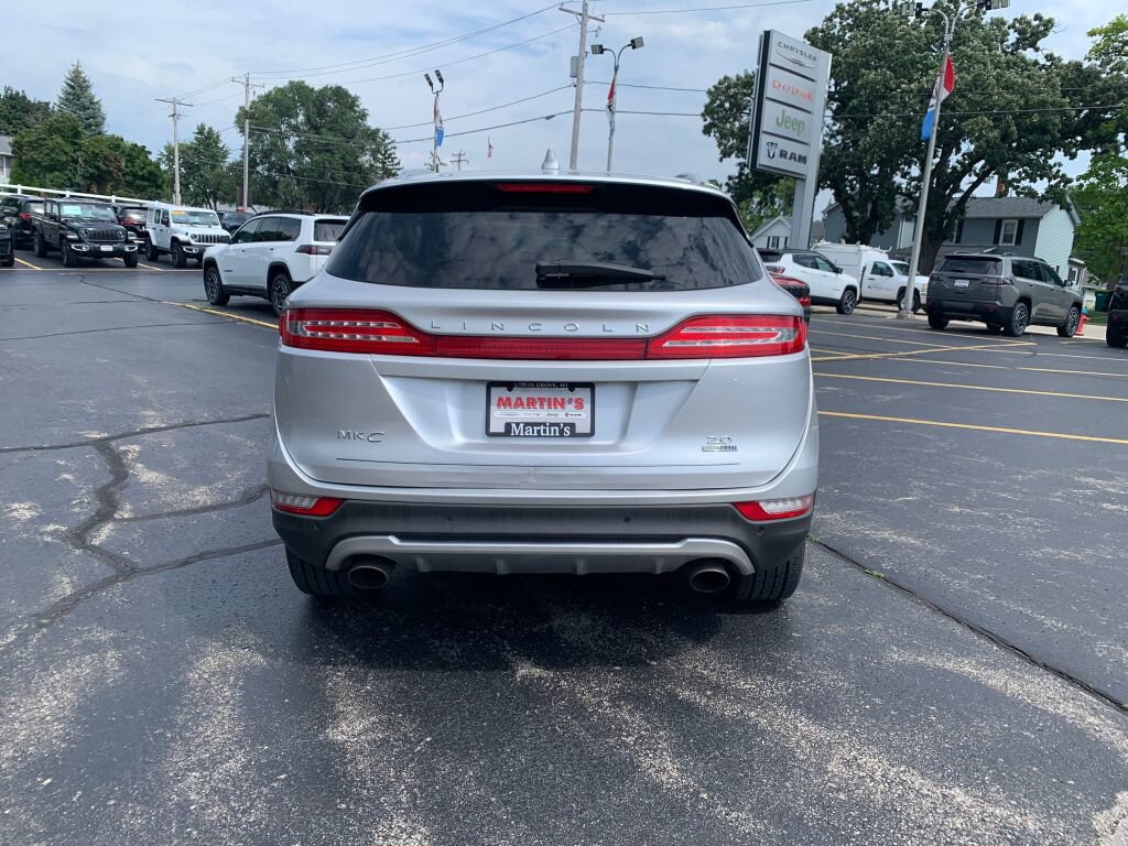 Used 2015 Lincoln MKC FWD w/ Equipment Group 101A Select image 6