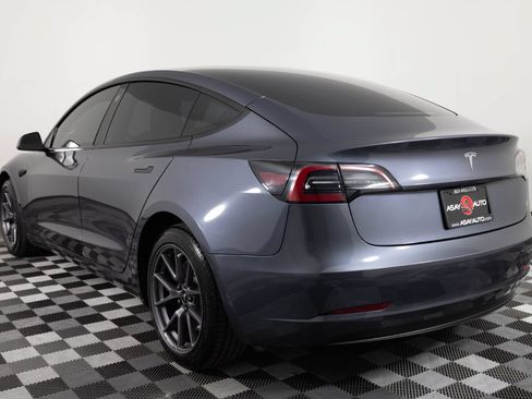Used 2023 Tesla Model 3 Standard Range RWD image 5
