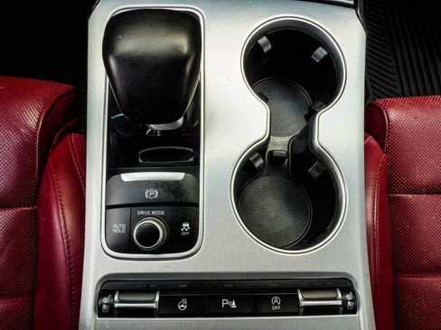 Used 2018 Kia Stinger GT2 AWD/4WD image 21