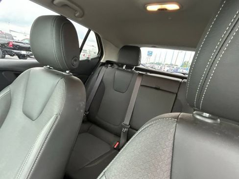 Used 2023 Buick Encore GX Select w/ Sport Touring Package AWD/4WD image 11