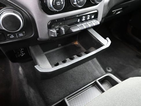 Used 2025 RAM 1500 Big Horn image 25