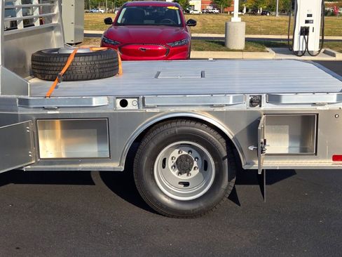 Used 2024 Ford F350 XL image 16